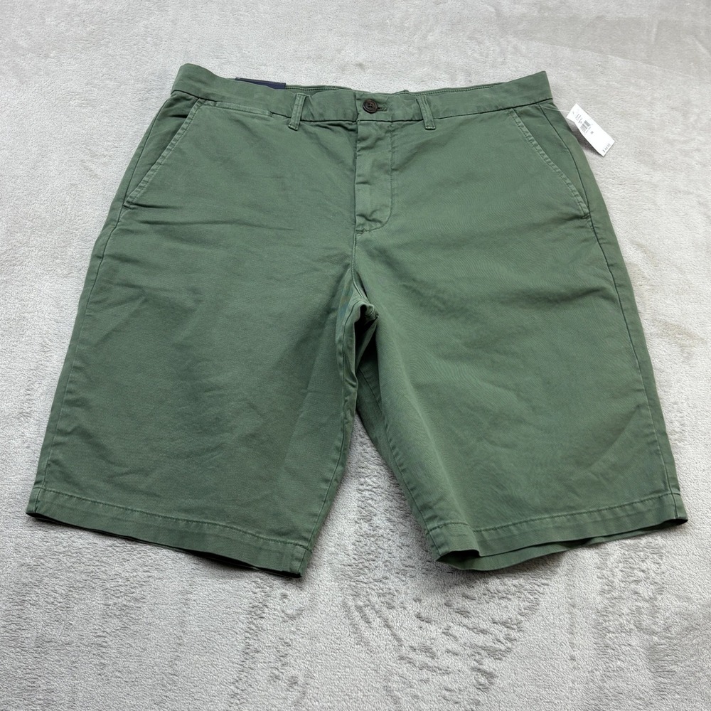 Gap Chino Shorts Mens 33 Green GapFlex 12 Inch Inseam Stretch Comfort Preppy